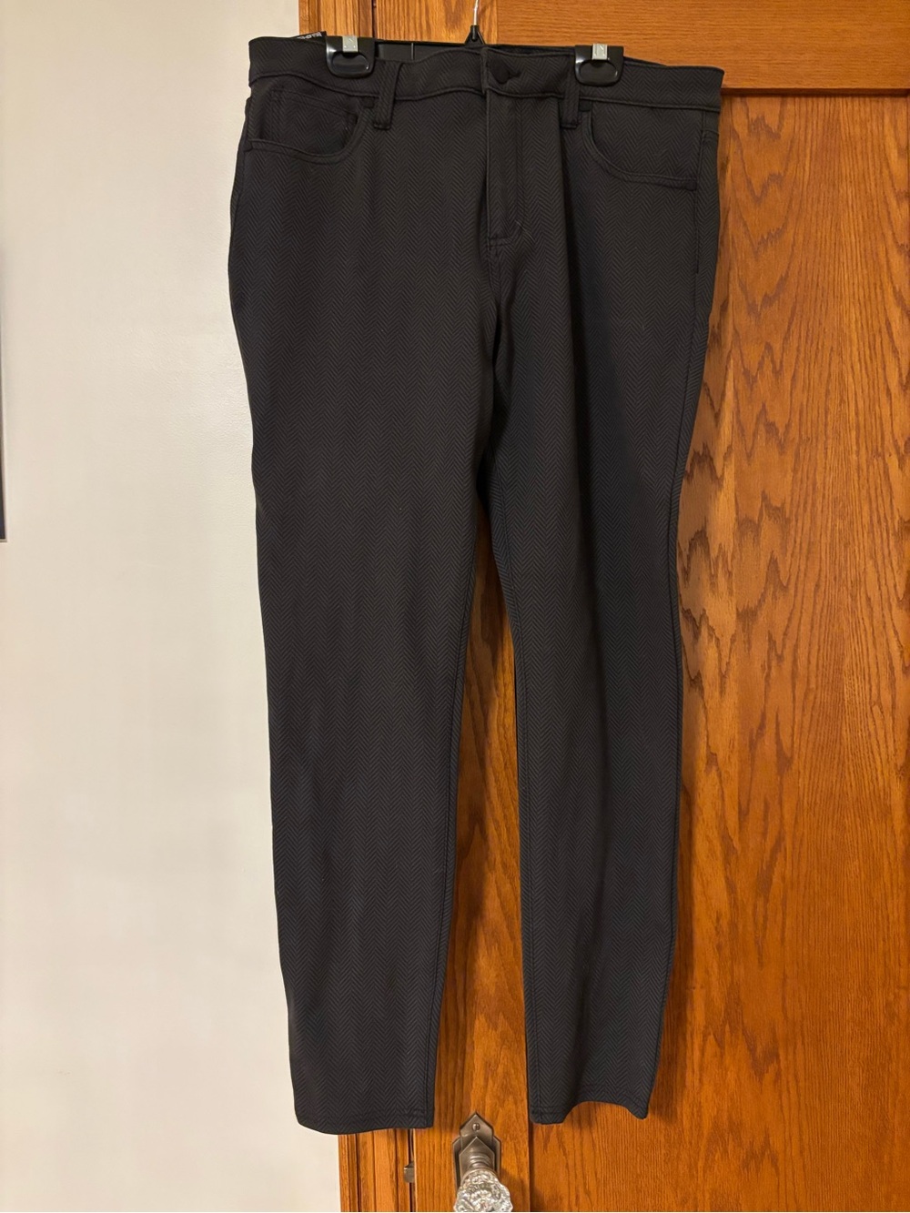 Kut from the Kloth Women's Skinny Pants in Black